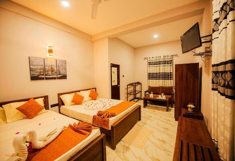 Family Suite, C B S Resort Udawalawe