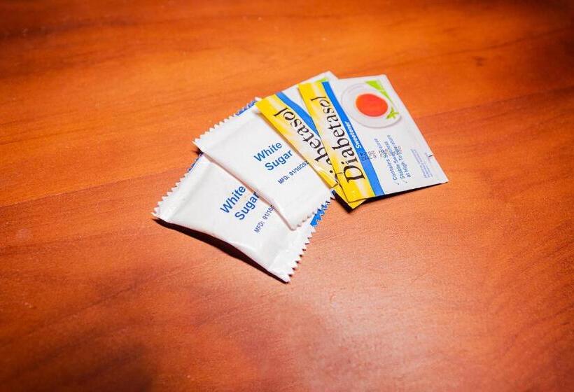 غرفة قياسية مطلّة علي الحديقة, C B S Resort Udawalawe