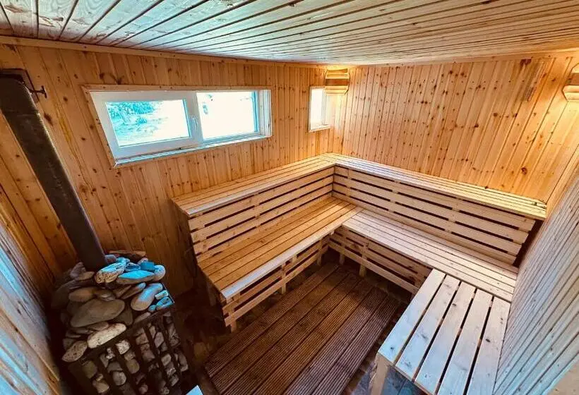Talo 1 Makuuhuone, Casa Voronet