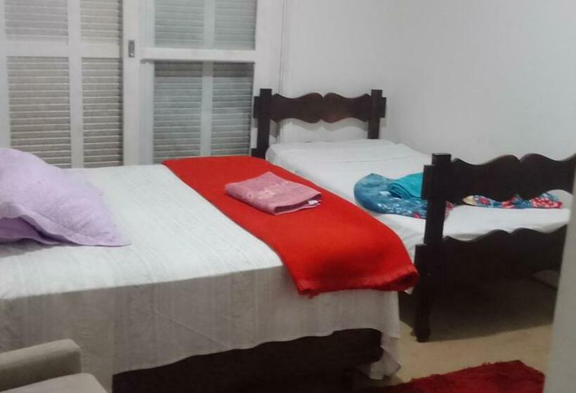 标准间, Pousada Da Tia Re