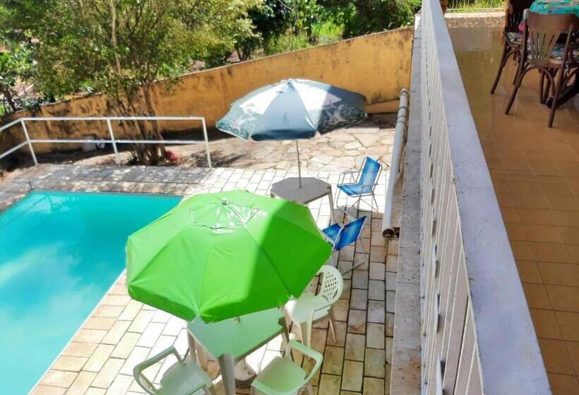 家庭工作室, Pousada Da Tia Re