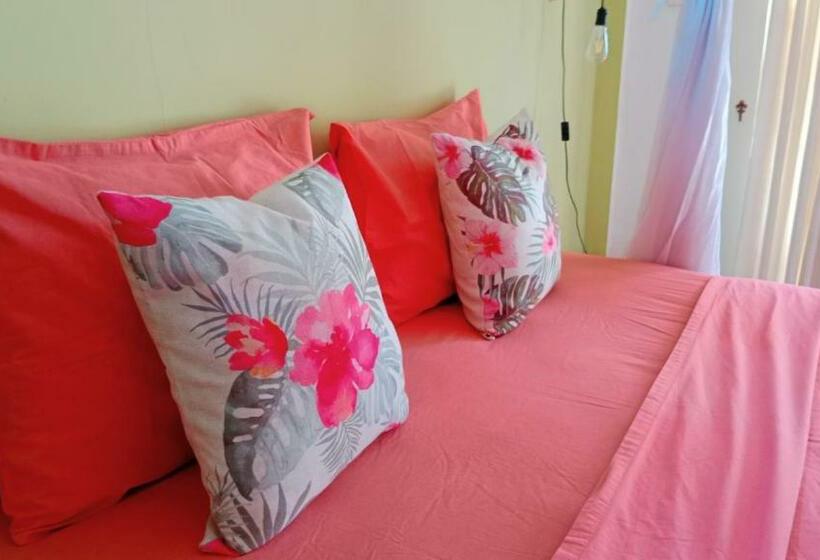 חדר סטנדרט עם מיטת קינג, Black Sand Hostel Amed