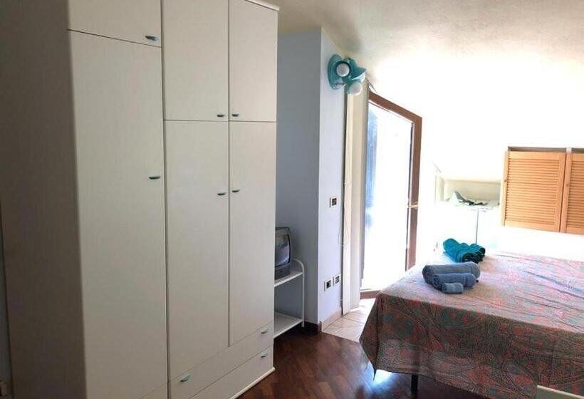 اتاق استاندارد با تخت بزرگ, Dacapo Rooms