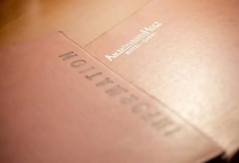 اتاق سوپریور, Am Katharinenholz