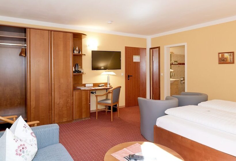 スーペリアールーム, Am Katharinenholz