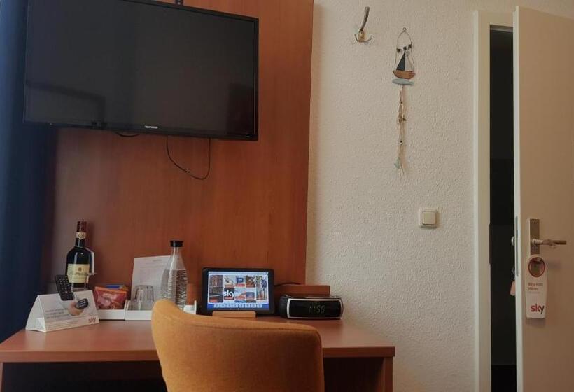 单人经济间, Amber Altstadt