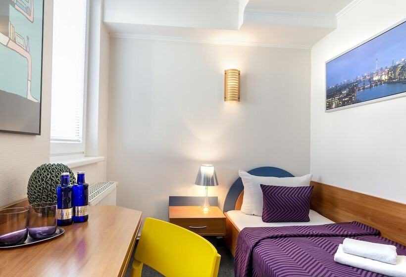 اتاق استاندارد یک نفره, Ambiente Berlin City