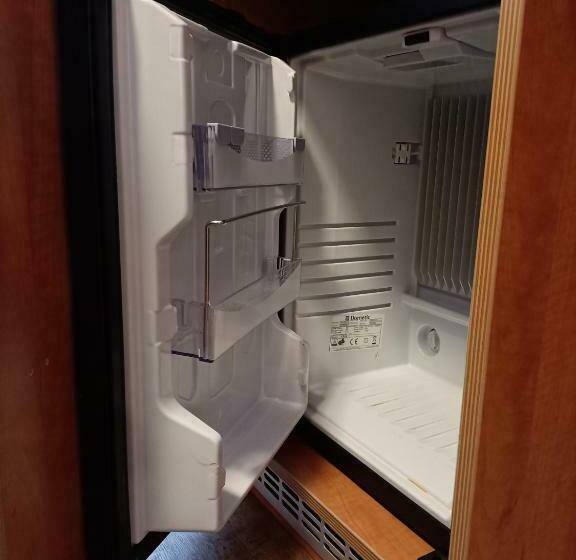 스탠다드 싱글 룸, An Der Karlstadt