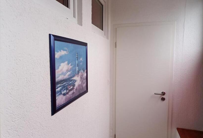 침실 1개 아파트, An Der Karlstadt