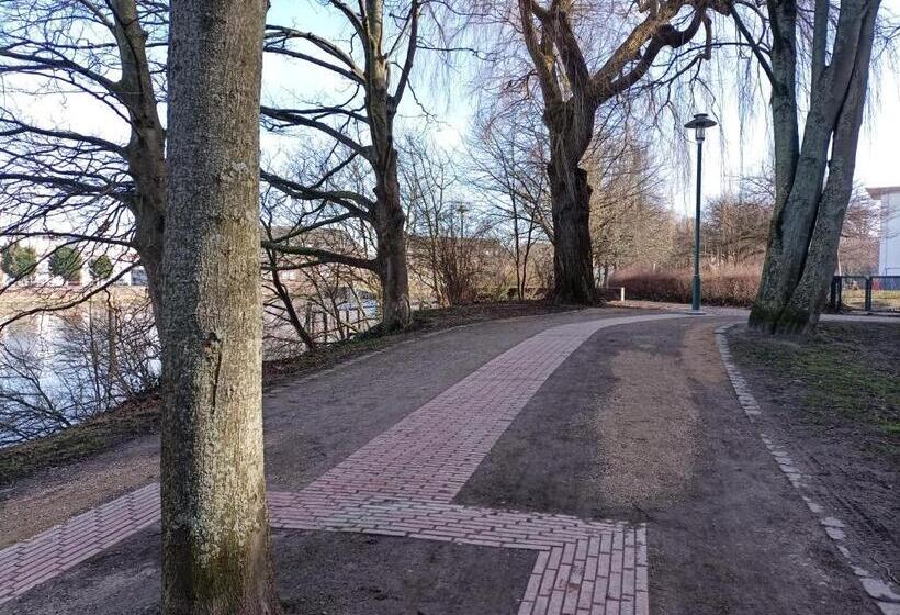 침실 1개 아파트, An Der Karlstadt