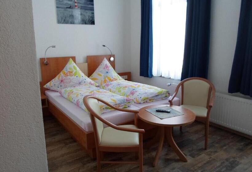 스탠다드 룸, An Der Karlstadt