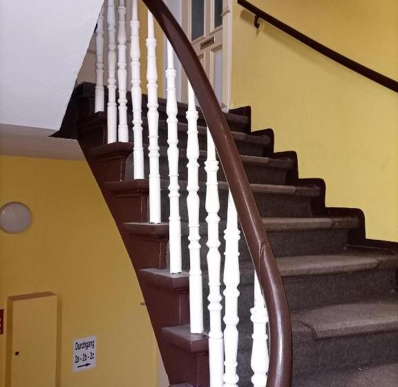 침실 1개 아파트, An Der Karlstadt