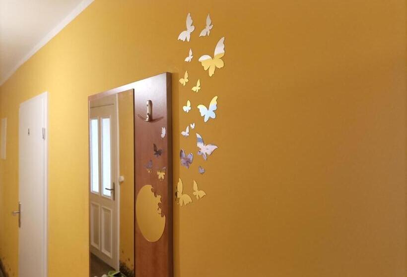 침실 1개 아파트, An Der Karlstadt