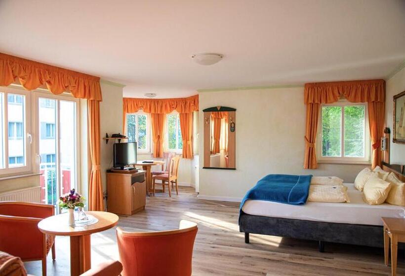 סוויטה עם מרפסת, Dünenschloss