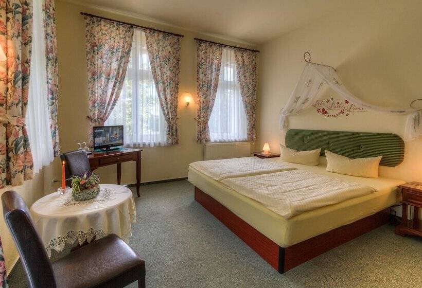 标准间, Haus Am See