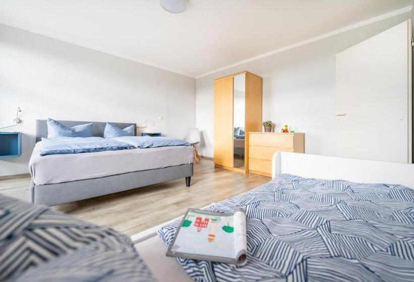 带1个卧室的带阳台的公寓, Haus Ferienglück Sauna Im Haus