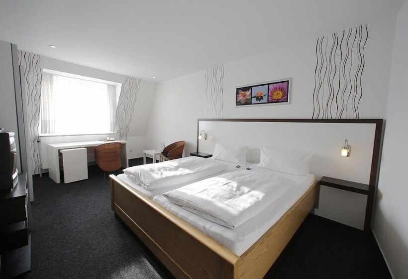 스탠다드 룸, Lüttje Burg