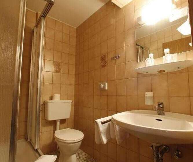 스탠다드 싱글 룸, Lüttje Burg