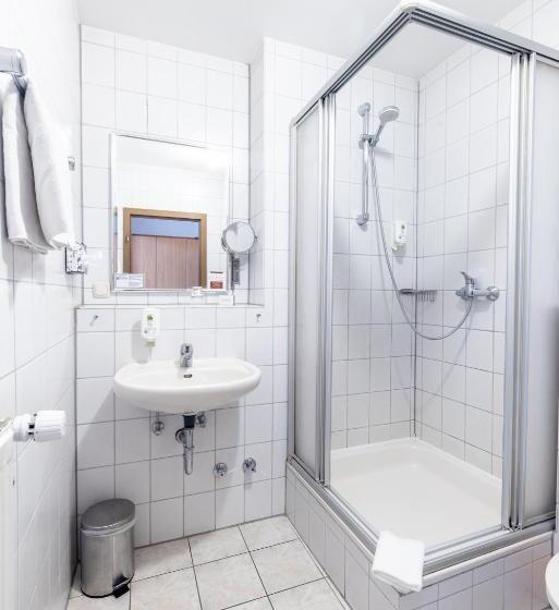 스탠다드 싱글 룸, Lüttje Burg