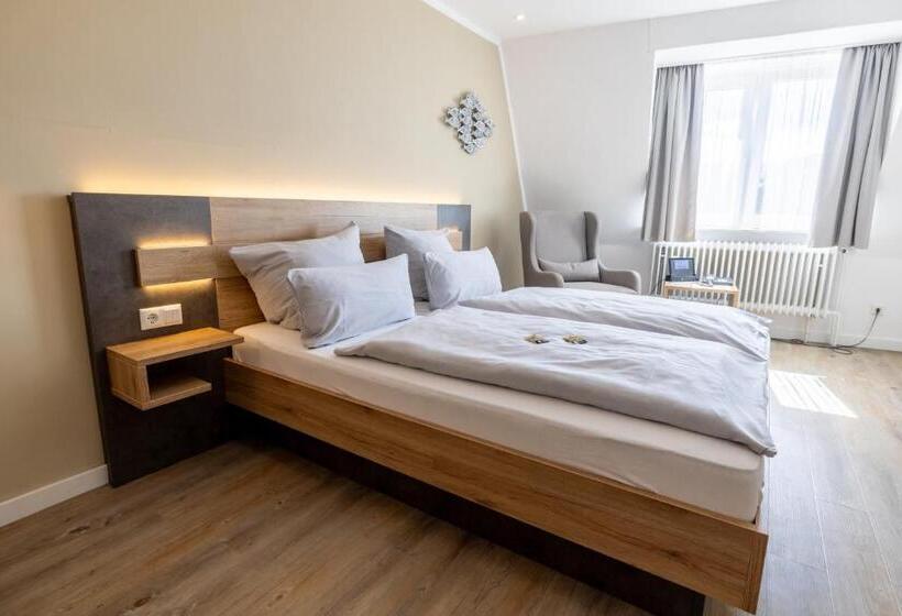 스탠다드 룸, Lüttje Burg