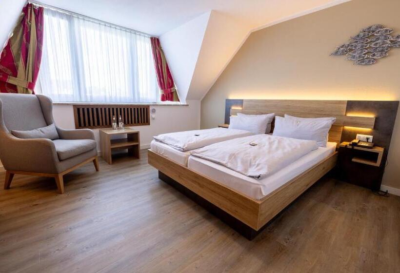 스탠다드 룸, Lüttje Burg