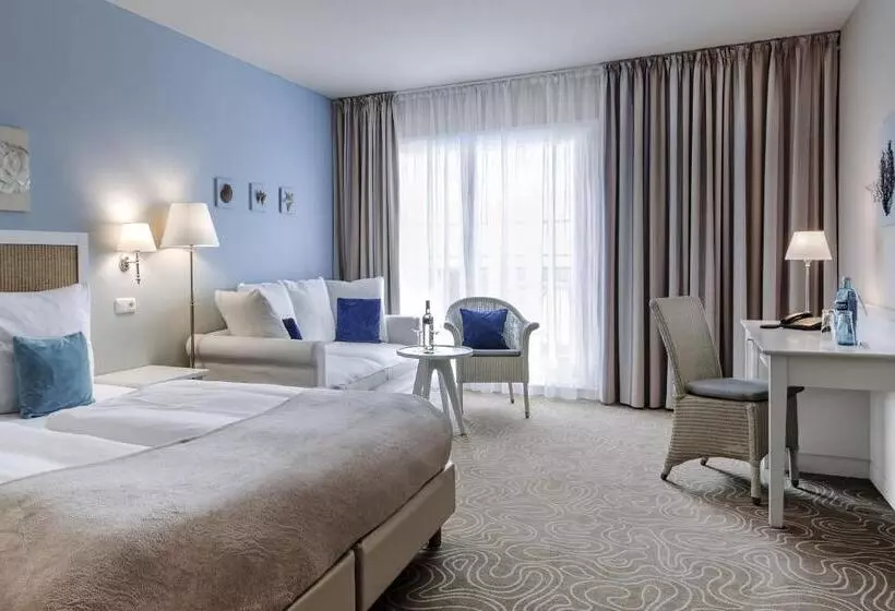 Standardzimmer mit seitlichem Meerblick, Mein Strandhaus Hotel, Restaurant & Schwimmbad