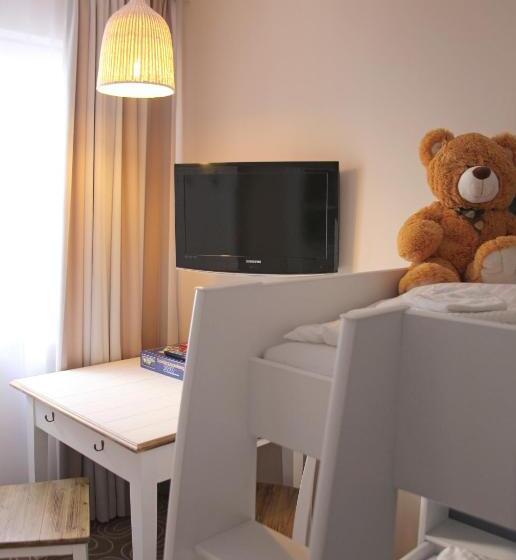 Семейный Номер, Mein Strandhaus Hotel, Restaurant & Schwimmbad