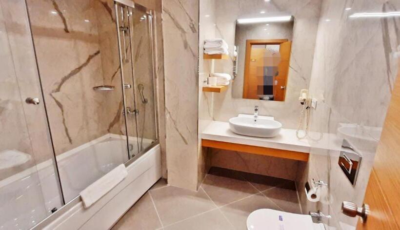 חדר סטנדרט לשלושה, Silivri Park