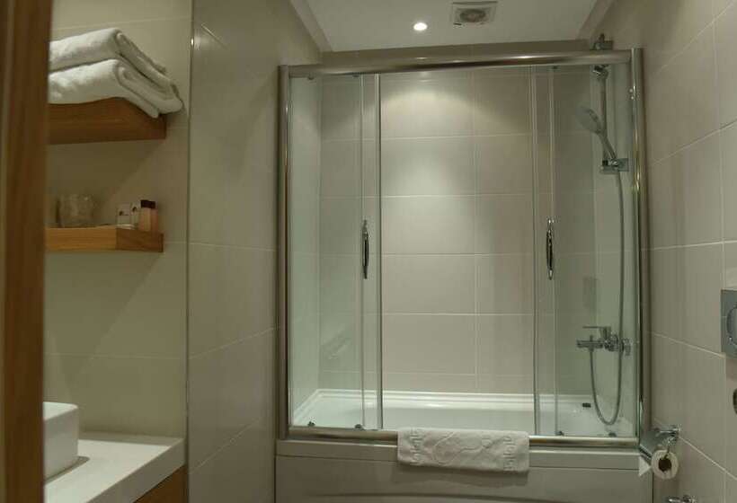 חדר סטנדרט לשלושה, Silivri Park