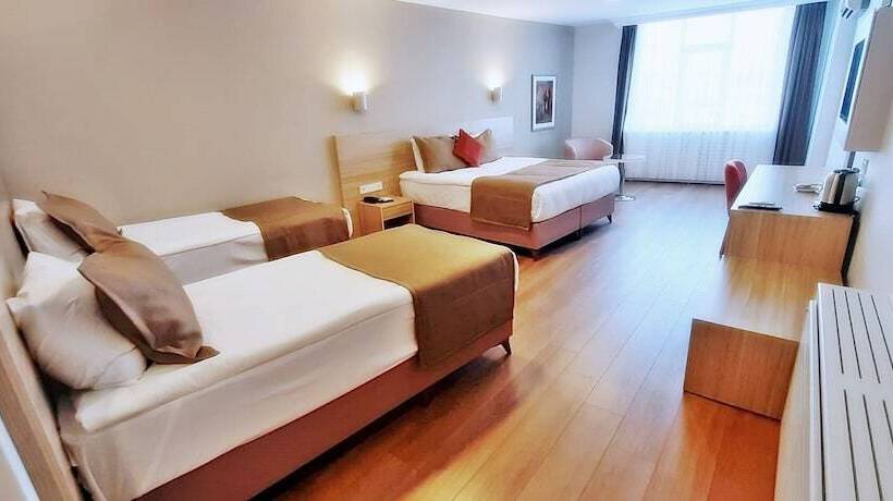 חדר סטנדרט לארבעה, Silivri Park