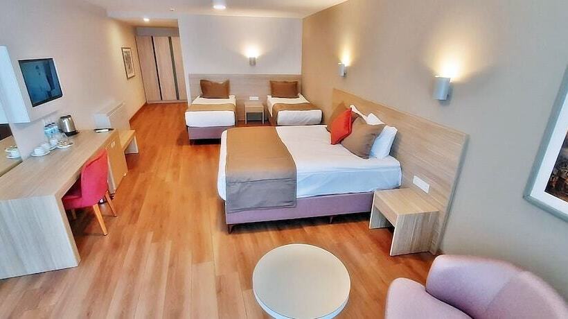 חדר סטנדרט לארבעה, Silivri Park