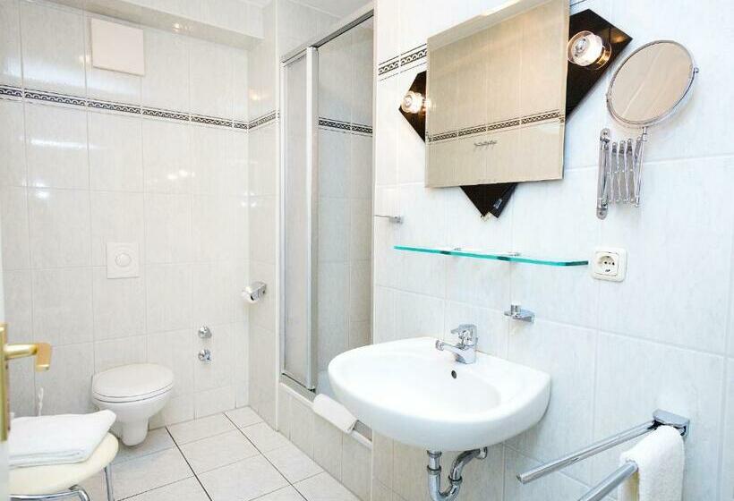 חדר סטנדרט יחיד, Stadt Waren