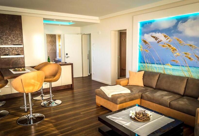 דירת חדר סופריור, Warnow