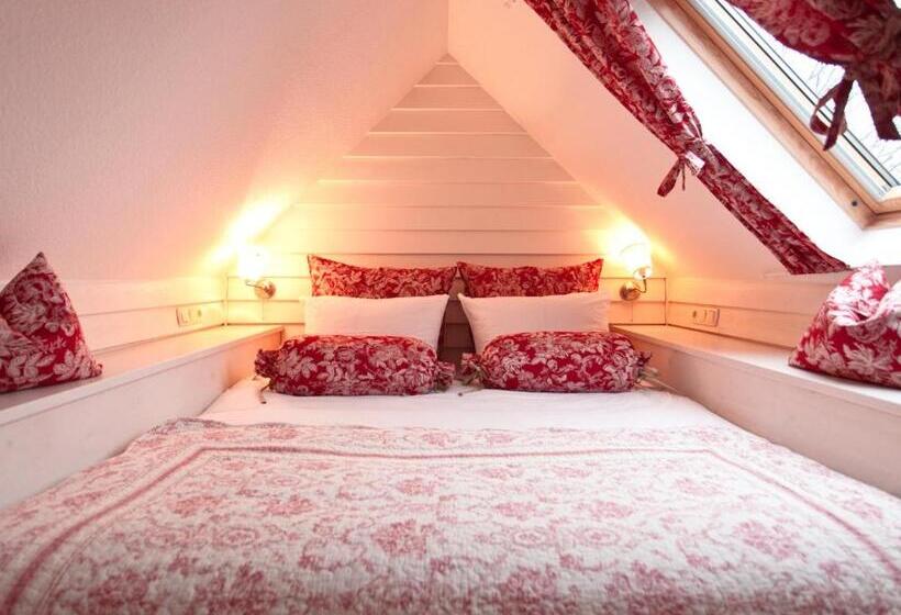 주니어 스위트, Weißt Du Noch   Gästehäuser & Suiten