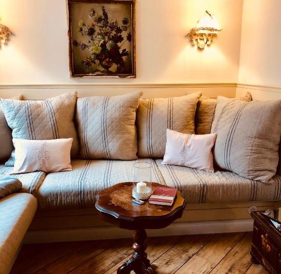 디럭스 코티지, Weißt Du Noch   Gästehäuser & Suiten