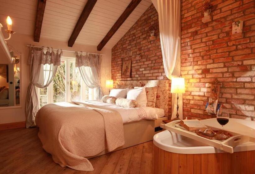 Superior suite with garden view, Weißt Du Noch   Gästehäuser & Suiten