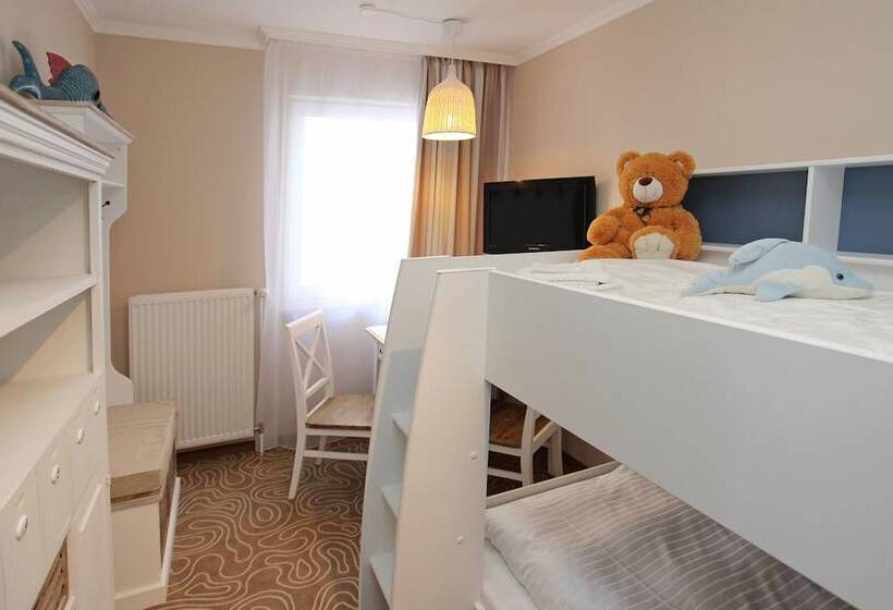 Семейный Номер, Mein Strandhaus Hotel, Restaurant & Schwimmbad