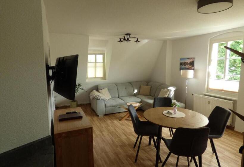 スタンダードスタジオ, Gasthof & Fleischerei Endler