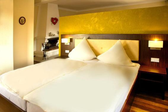 스위트, Haus Krone