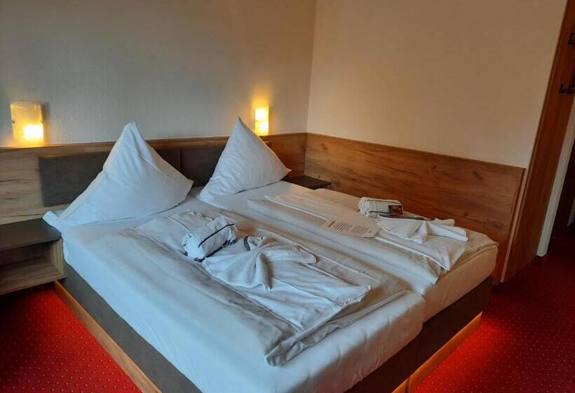 غرفة كومفورت, Haus Krone