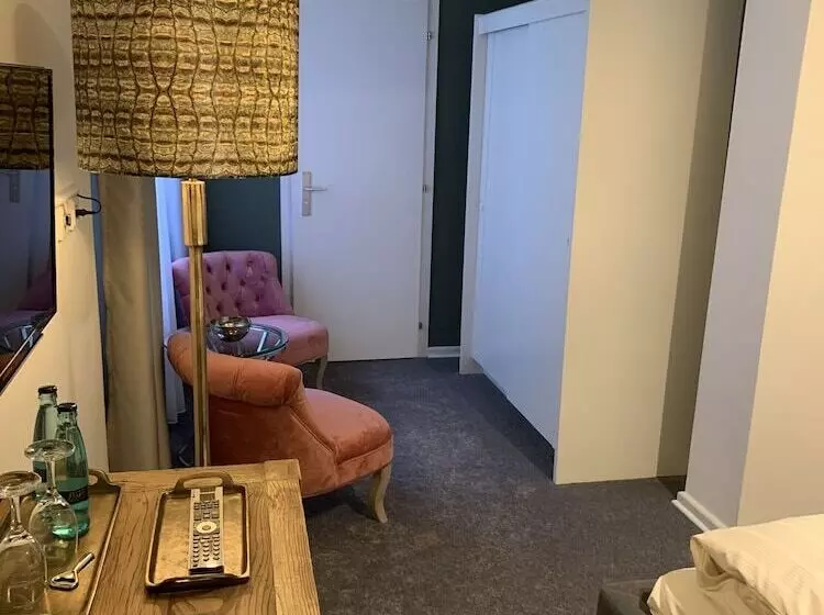 Standard Single Room, Waldhotel Riesebusch