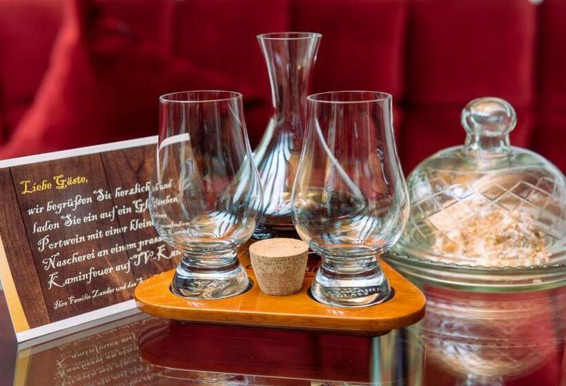 Номер Deluxe, Wellnesshotel Seeschlößchen   Privat  Spa & Naturresort