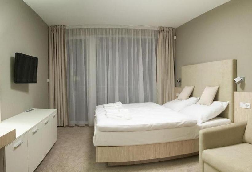 バルコニー付きスタンダードルーム, Pohoda