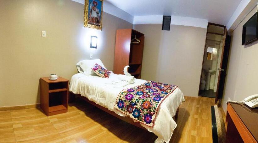 Quarto Estandar Individual, Rituales Inn   Terminal Terrestre