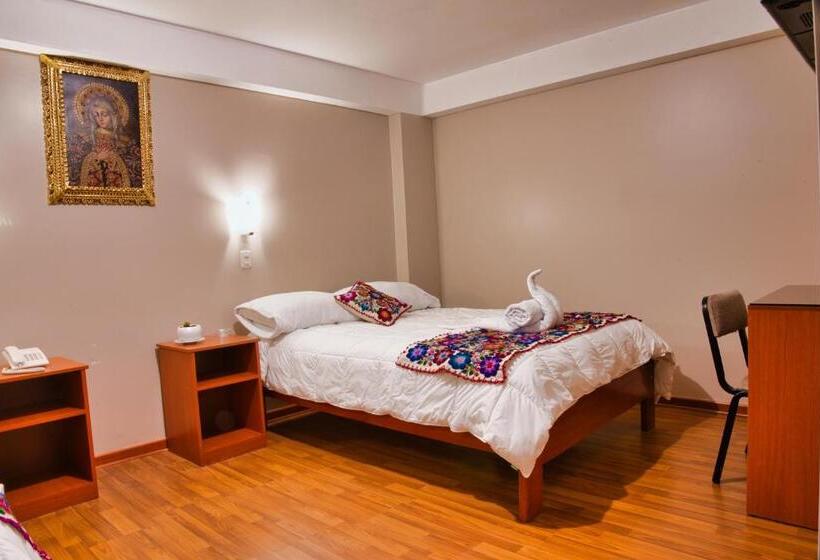 חדר סטנדרט לשלושה, Rituales Inn   Terminal Terrestre