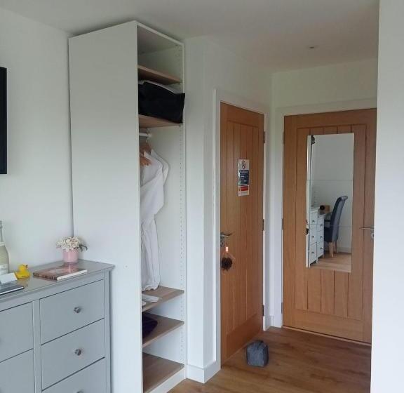Номер Стандарт Вид на Море, Flotnar Hús   Ensuite Rooms
