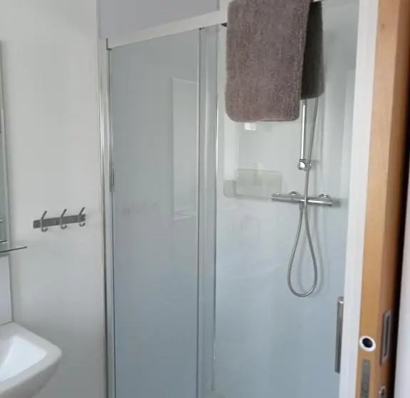 スタンダードルーム, Flotnar Hús Ensuite Rooms