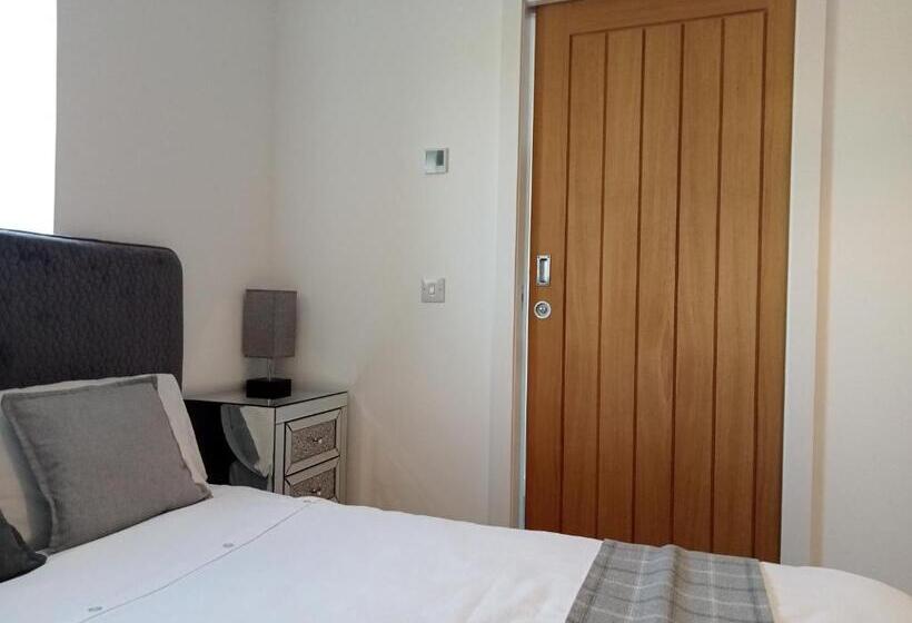 Номер Стандарт, Flotnar Hús   Ensuite Rooms