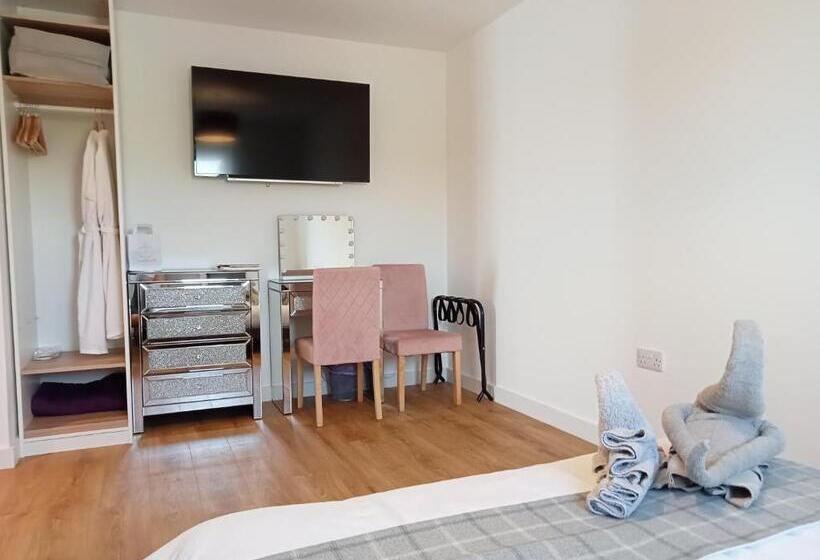 غرفة قياسية, Flotnar Hús   Ensuite Rooms