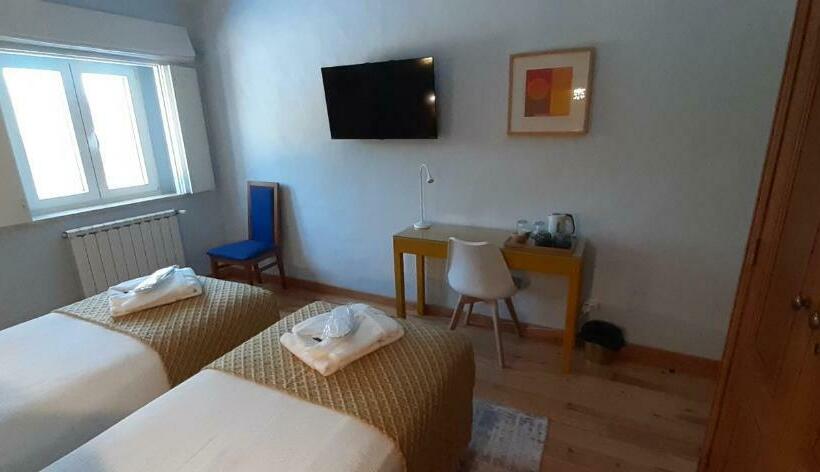 غرفة قياسية مطلّة علي الحديقة, Aprahouseloule Guesthouse